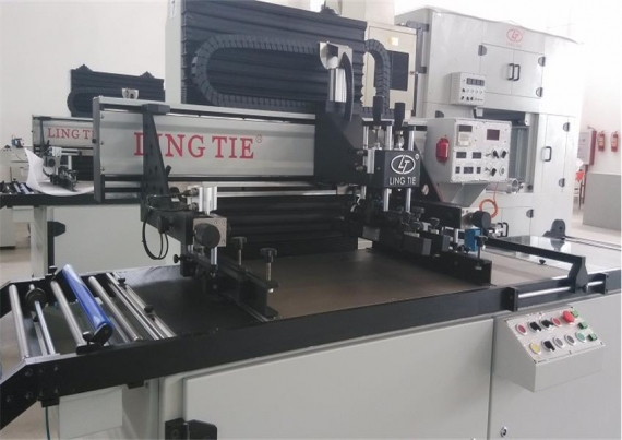 Планшетная печатная машина для шелкографии 